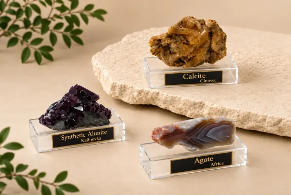Plastic mineral stands